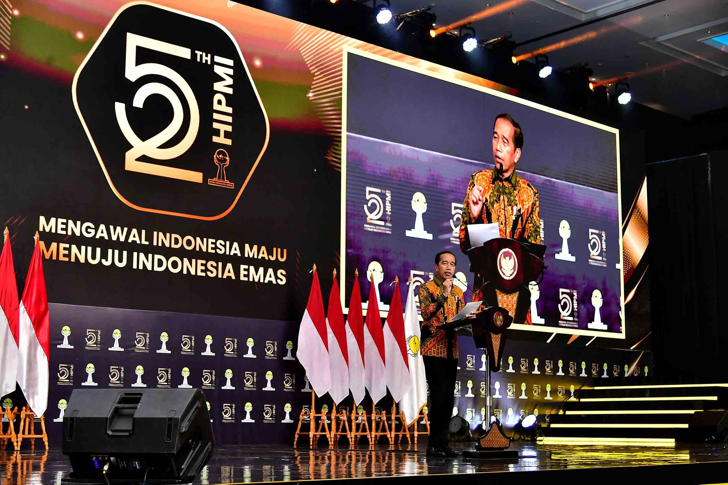 Jokowi Ajak HIPMI Fokus pada Bonus Demografi untuk Capai Indonesia Emas 2045